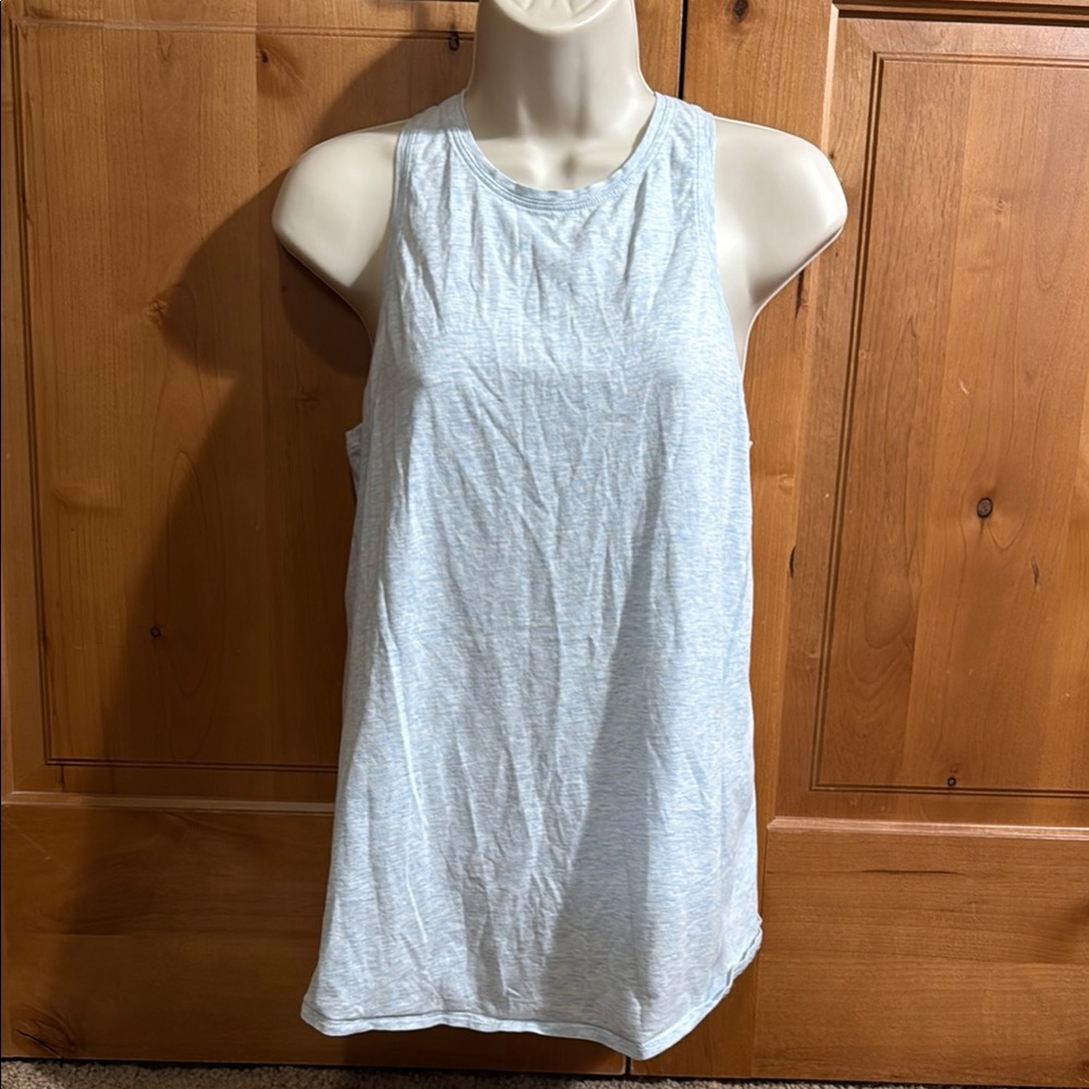 Lululemon light blue, size 6, flowing back, Sleeveless Tank Top